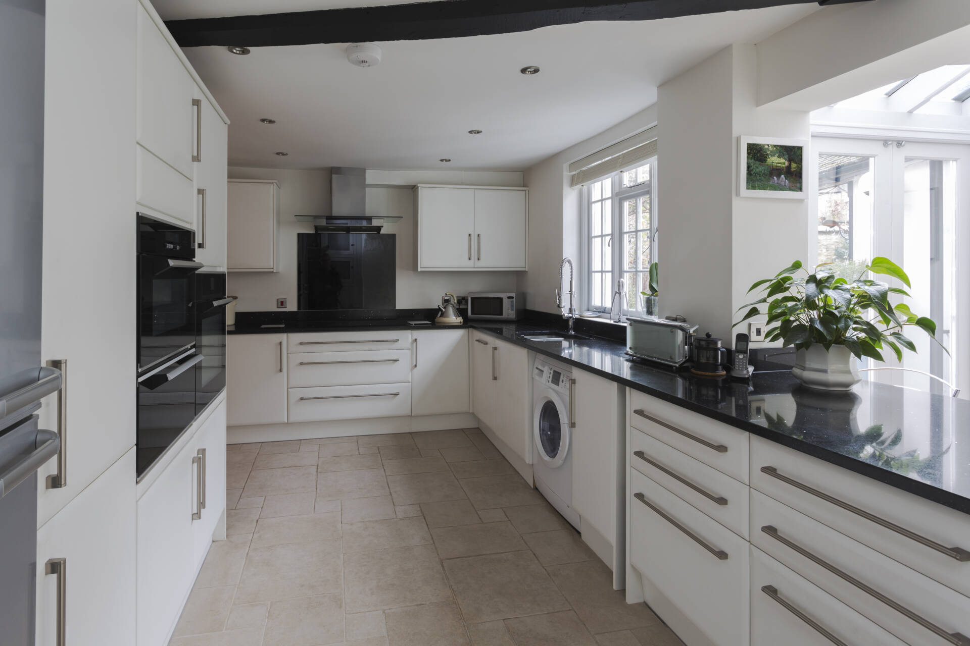 SP Bespoke build a fitted kitchen in Canterbury