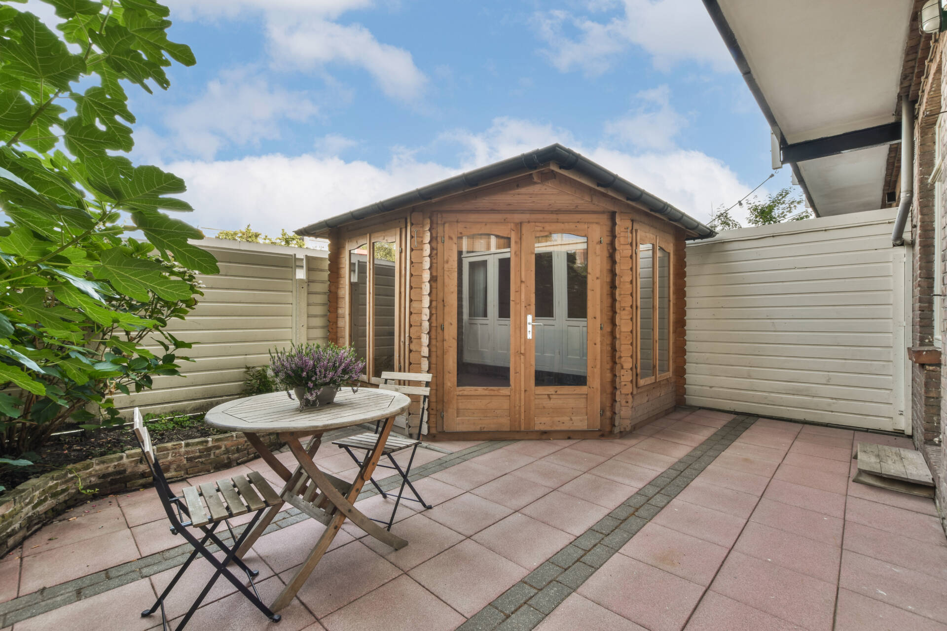 Garden Room in Tunbridge Wells built by SP Bespoke